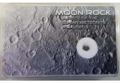 Produktbild von SR-Meteorites Echter Mond Meteorit NWA 10203 XS