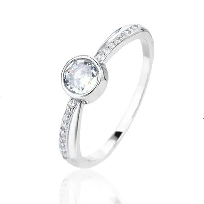 Immagine prodotto di Elegante anello in argento con zirconi SVLR1296XJ6BI - Circonferenza: 56 mm