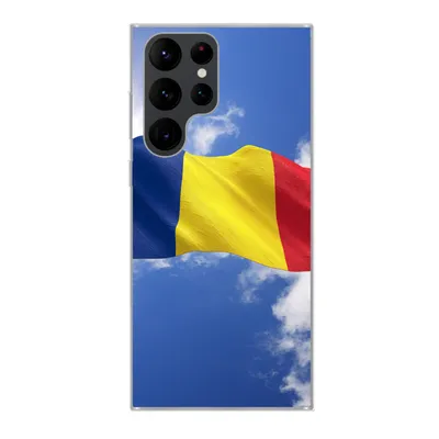 Produktbild von MuchoWow® Handyhülle Schutzhülle Hülle für Samsung Galaxy S22 Ultra Rumäniens Flagge weht am Himmel Silikon Softcase Handy Hülle - Abbildung