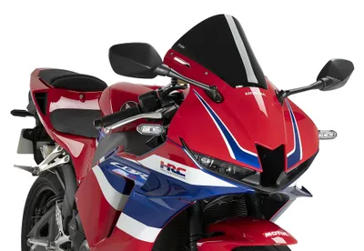 Image de Pare-brise Puig R-Racer, dimensions 275 x 275 mm, avec homologation européenne, pour Honda CBR600RR, modèles de 2023 à 2025