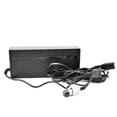 Obrázek produktu pro Nabíječka baterií pro elektrokoloběžku BLUETOUCH BT500