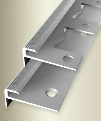 Produktbild von PROVISTON | Treppenkantenprofil | Breite:30 mm | Höhe:15 mm | Länge:1000 mm | Winkelprofil | Metallprofil | Aluminium eloxiert | Silber | Gebohrt | 1 Stück