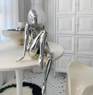 Produktbild von Große Statue „Genoid Cyberpunk“ von Hajime Sorayama