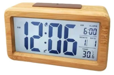 Tischuhr aus Holz  Digitaler LED-Wecker  Standuhr mit