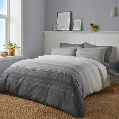 Imagen del producto de Elzusha - Juego de funda de edredón para cama de matrimonio en color gris antracita con diseño degradado a rayas