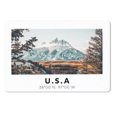Produktbild von MuchoWow® Schreibtischunterlage Amerika - Berge - Winter - Wald 60x40 cm - XXL Mauspad - Großes Mauspad