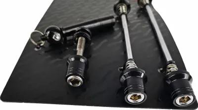 Produktbild von Tranz X Achsenset Schnellspanner Diebstahlsicherung Diebstahlschutz
