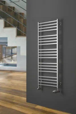 Produktbild von Chromheizkörper Vierkant Badheizkörper Chrom XIMAX C4 Höhe 740 mm, Breite 500 mm 196 Watt
