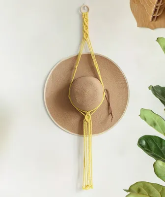 Obrázok produktu pre Macramé vešiak na klobúky, boho vešiak na klobúky na stenu, držiak na klobúky, organizér, stojan na čiapky, úložný stojan na baseballové klobúky, žltý, 100 cm