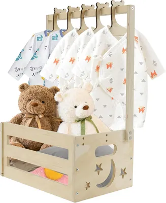 Produktbild von Hölzerner Babygeschenk-Korb mit Griff und 5 Kleiderbügeln, Aufbewahrungskorb für Babyartikel, für Babyzimmer