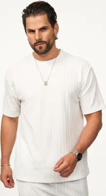 Produktbild von CARISMA Herren T-Shirt mit Strickstruktur & Rundhals für Herren Kurzarm Shirt mit Crew-Neck Ausschnitt im Regular-Fit