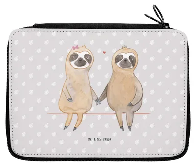 Produktbild von Mr. & Mrs. Panda Federmäppchen Faultier Pärchen - Grau Pastell - Geschenk, Liebe, Etui für Stifte, Gemeinsam, Stifteetui, Verliebt, Mäppchen, Federmappe, Schreibmappe