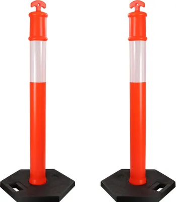 Produktbild von Wiltec 2x Absperrpfosten 110 x 42 x 42 cm aus PE, Sperrpfosten mit Reflexionsstreifen, mobile Absperrung für Verkehr, Aufprallschutz für Fahrzeuge