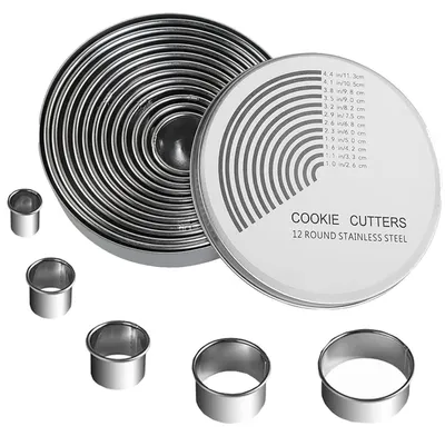Image de Ensemble de 12 emporte-pièces ronds en acier inoxydable, de 2,6 à 11,3 cm, avec boîte de rangement