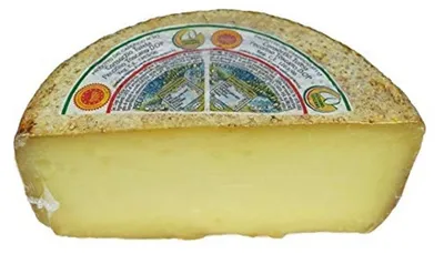 Productafbeelding van Pecorino Toscano, halfharde kaas, 1 kg