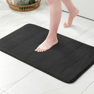 Produktbild von Badematte aus Memory-Schaum, wasserabsorbierende Badematte, Duschmatte aus Memory-Schaum, rutschfeste Badematte, waschbar, 60 x 90 cm, schwarz