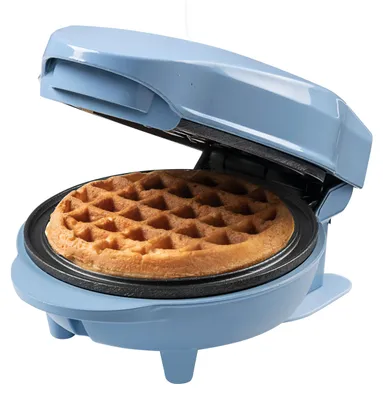 Produktbild von Bestron Mini-Waffeleisen für klassische Waffeln, kleiner Waffelmaker mit Antihaftbeschichtung, für Kindergeburtstage, Familienfeiern, Ostern oder Weihnachten, Retro Design, 550 Watt, Farbe: Blau