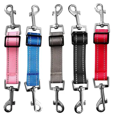 Produktbild von Hundebekleidung-Set mit Clips – Verstellbar und reflektierend – 5 Stück
