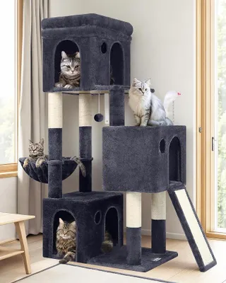 Imagen del producto de Árbol para gatos con 3 casas, dimensiones 40x33 cm, y rampa de sisal para 3 gatos