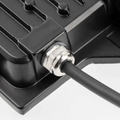 Produktbild von 10w LED Fluter Strahler Für den Außenbereich in schwarz Eckig|Kaltweiß
