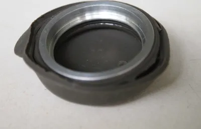 Produktbild von Augen Gummi Schutzkappe für das Hensoldt / Zeiss BW 8x30 Fernglas + Metallring
