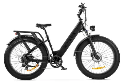 Produktbild von ENGWE E26 - Tiefer Einstieg - E-Fatbike inkl. Kettenschloss - 26 Zoll - 250W Motor - 75 km Reichweite - 7-Gang - Hydraulische Scheibenbremsen - 768Wh Akku - Federgabel - Schwarz