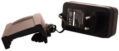 Produktbild von TEXAS 443711 Ladegerät für 18 Volt Akkurasenmäher RAZOR 3300Li