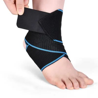 Produktbild von Enkelbandage Sprunggelenkbandage - Elastisch - Verstellbar - Einheitsgröße - Für Sport und Training