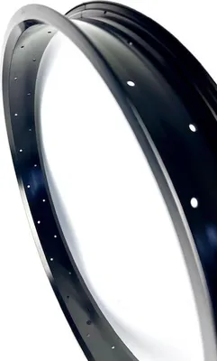 Zdjęcie produktu dla Felga aluminiowa 26 cali 67 mm czarna satynowa