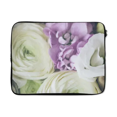Produktbild von MuchoWow® Laptop Hülle 15 Zoll Blumen - Rosen - Natur Laptoptasche - Laptoptasche - Sleeve - Rundum-Schutz