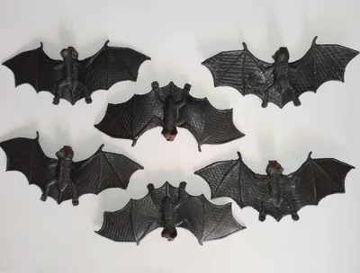 Produktbild von Tierische Spielfiguren Mini - Fledermaus 1 Stück - 11,5 cm