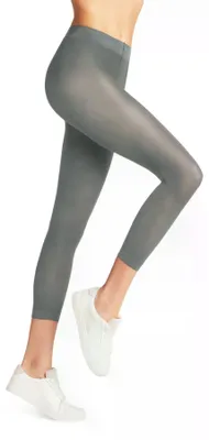 Image de Leggings pour femmes FALKE, modèle Pure Matt, 50 DEN, coupe Capri, couleur unie, légèrement opaques, 1 pièce