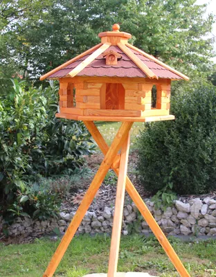 Produktbild von XXL Vogelhaus mit Ständer 67x45 cm rot Typ 5.1