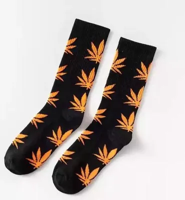 Imagen del producto de Jumada's - Calcetines con motivos de marihuana - Calcetines de cannabis - Marihuana - Cannabis - s y naranjas - Calcetines unisex - Talla 36-45