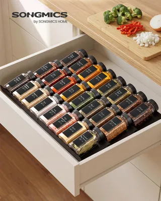 Produktbild von SONGMICS Gewürzgläser aus Glas 12 Stück, Eckig und Luftdicht mit Etiketten, 120 ml, 4,5 x 4,5 x 10,3 cm, Schwarz