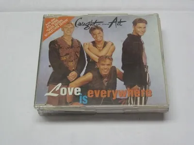 Produktbild von Love Is Everywhere