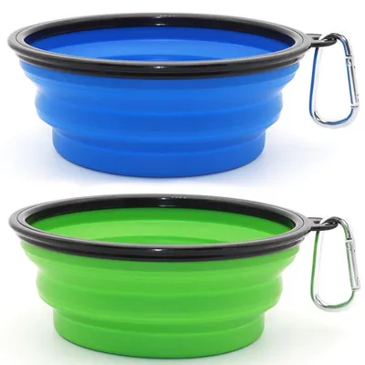 Obrázok produktu pre Skladacie misky pre psov, 2 kusy, objem 1000 ml, modrej a zelenej farby, s neprelievajúcou konštrukciou a karabínou na zavesenie, vhodné na cestovanie