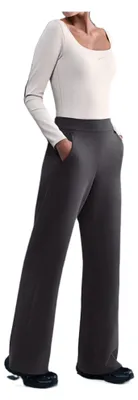 Immagine prodotto di Pantaloni Nike 24.7 Impossiblysoft Dri-FIT con vita alta e gamba ampia