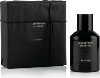 A product shot of a perfume bottle and its packaging.
