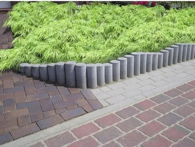 Produktbild von Rundpalisade iMount mit Hohlkehle grau 11 cm x 80 cm