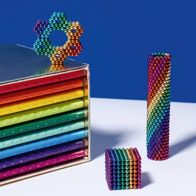Imagen del producto de Esferas magnéticas de 2,5 mm, juguete magnético de neodimio, recomendado para mayores de 14 años, de varios colores