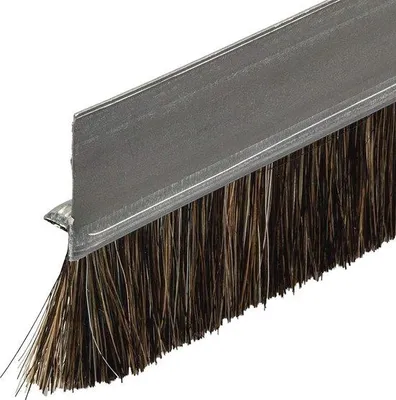 Produktbild von Famanu Türdichtung mit Borsten - Effektive Zugluftstopper - 1250 mm - Silber
