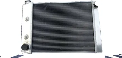 Image de Radiateur en aluminium, configuration à 3 rangées, dimensions du noyau 495x425x52mm, entrée/sortie 45/38mm
