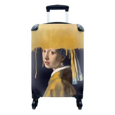 Produktbild von MuchoWow® Koffer Handgepäck Trolley Rollkoffer Kleine Reisekoffer mit 4 Rollen - Mädchen mit einem Perlenohrring - Gold - Vermeer - Cabin Size < 55x40x23 cm & 55x40x20 cm - Fotokoffer - Kabinenkoffer - Boardgepäck - Reise-Box - Reisekoffer - Reisegepäck - Koffer mit Bild - Trolley für Kinder