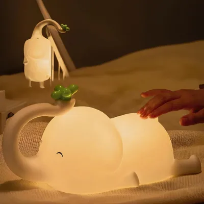 Produktbild von Nachtlicht Kinder,Elefant Nachtlicht Baby Stilllicht Dimmbar,Silikon Touch Nachttischlampe Kinder Mit Timer,USB Aufladbare,Baby Geschenk Junge Mädchen