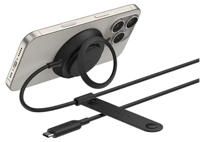 Immagine prodotto di Belkin Ultracharge Caricatore Wireless Magnetico Qi2 25W Con Kickstand