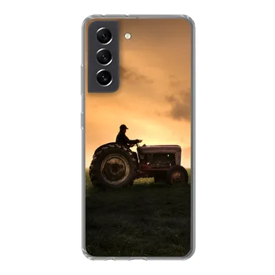 Produktbild von MuchoWow® Handyhülle Schutzhülle Hülle für Samsung Galaxy S21 FE Traktor - Landwirt - Nebel Silikon Softcase Handy Hülle - Mobiltelefonhülle