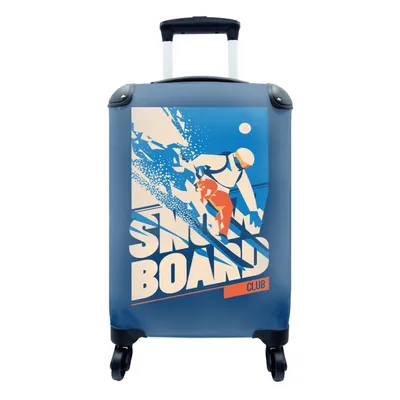 Produktbild von MuchoWow® Koffer Handgepäck Trolley Rollkoffer Kleine Reisekoffer mit 4 Rollen - Sport - 'Snowboardclub' - Sprichwörter - Zitate - Cabin Size < 55x40x23 cm & 55x40x20 cm - Fotokoffer - Kabinenkoffer - Boardgepäck - Reise-Box - Reisekoffer - Reisegepäck - Koffer mit Bild - Trolley für Kinder