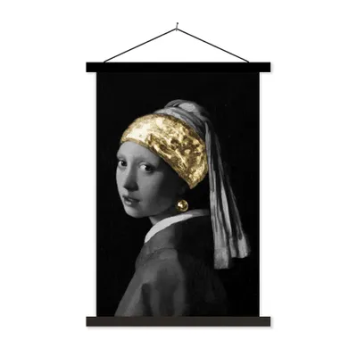 Produktbild von MuchoWow® Textilposter Mädchen mit einem Perlenohrring - Johannes Vermeer - Gold 60x90 cm mit schwarzem Rahmen - Poster Wohnzimmer