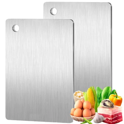 Image de Lot de 2 planches à découper en acier inoxydable, planche à découper double face en titane 15 cm x 25 cm, antibactérienne et résistante à la moisissure, planche à découper en acier inoxydable pour la cuisine
